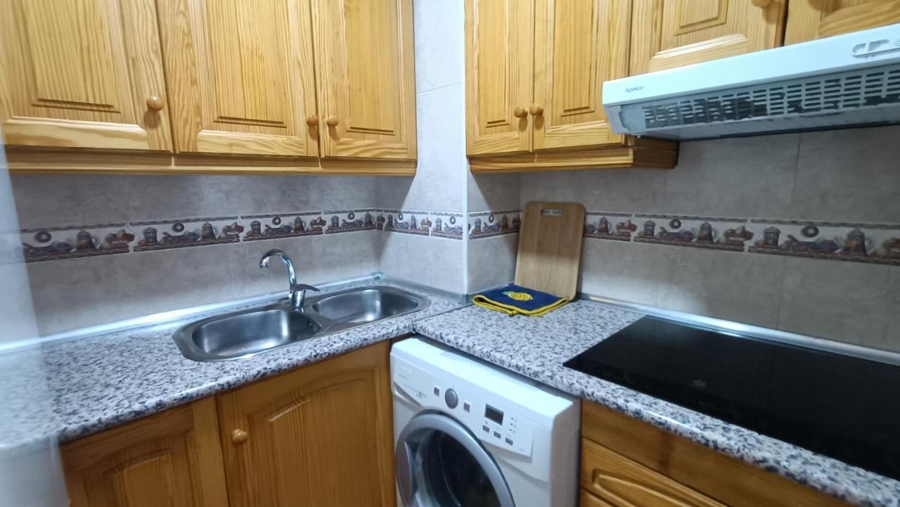 Apto Ana. Malaga Centro المظهر الخارجي الصورة